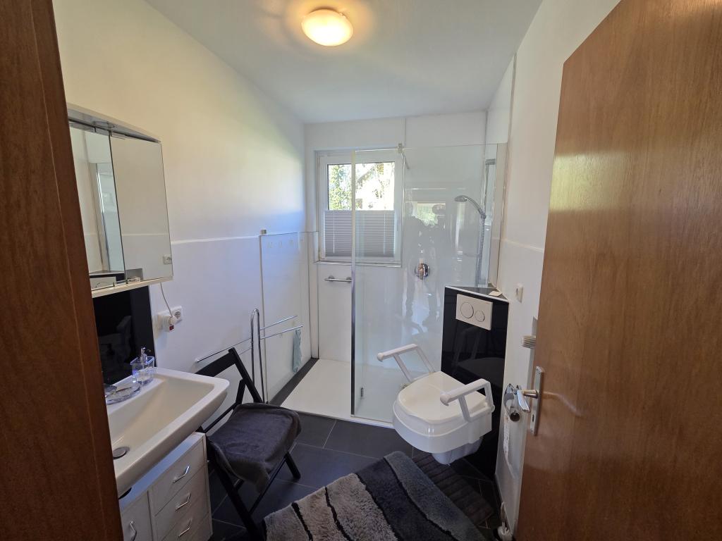 3 Zimmer Wohnung: Badezimmer