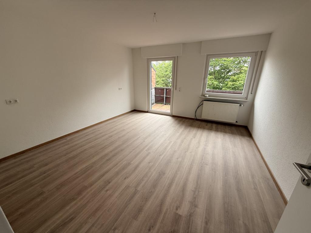 Schlafzimmer 4 Zimmer Wohnung: Schlafzimmer